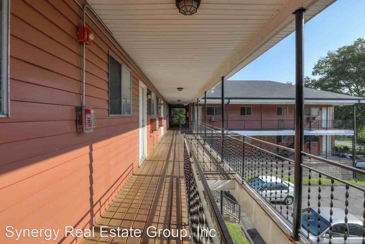 317 Nix Dr Apartments in Madison Park Condominiums, Nashville, TN 37115