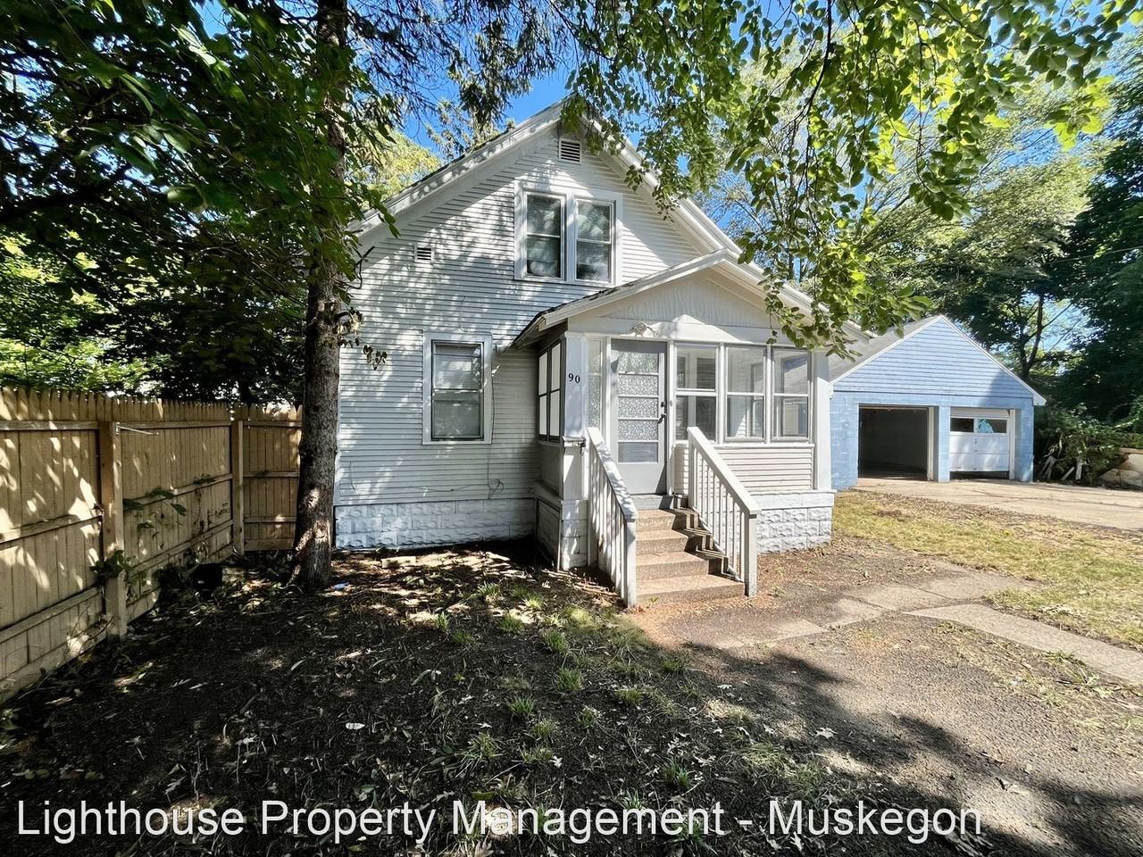 90/94 Catherine Apartments in Muskegon, MI 49442 Zumper