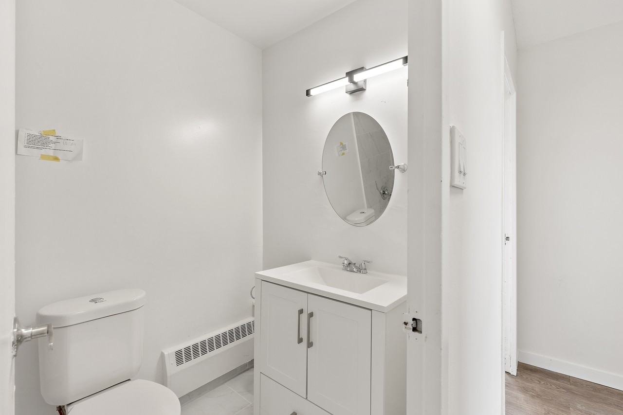 Driftwood Apartments 101 Driftwood Ave, Toronto, ON M3N 2M9 Zumper