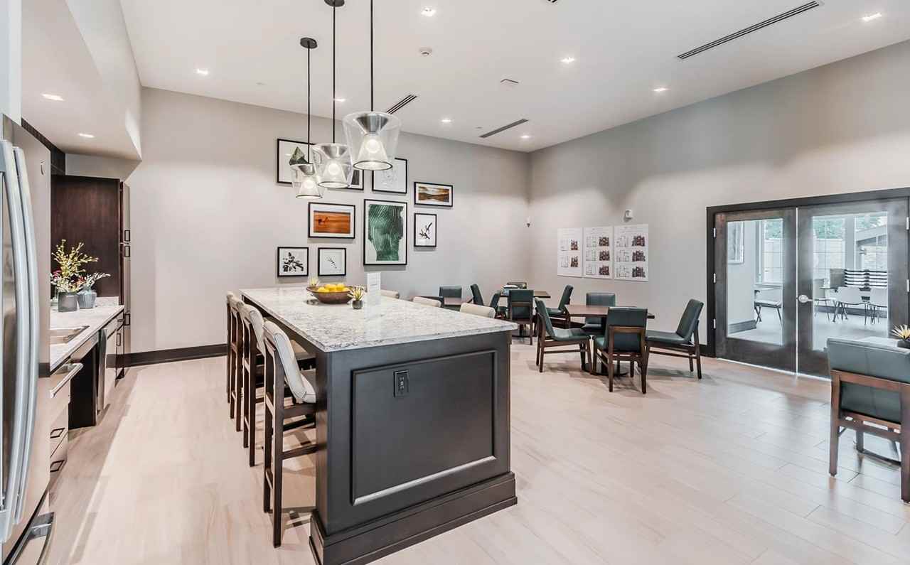 Matlock Flats Apartments 710 E Eden Rd, Arlington, TX 76002 Zumper