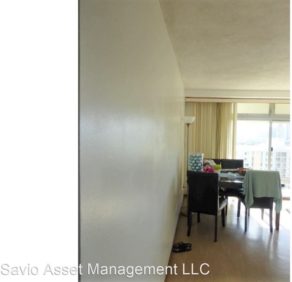 Queen Emma Gardens King Tower Apartments in Liliha Kapalama, Urban