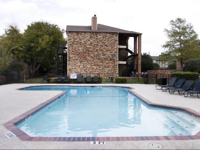 Landmark at Lake Village East Apartments 6133 Marvin Loving Dr