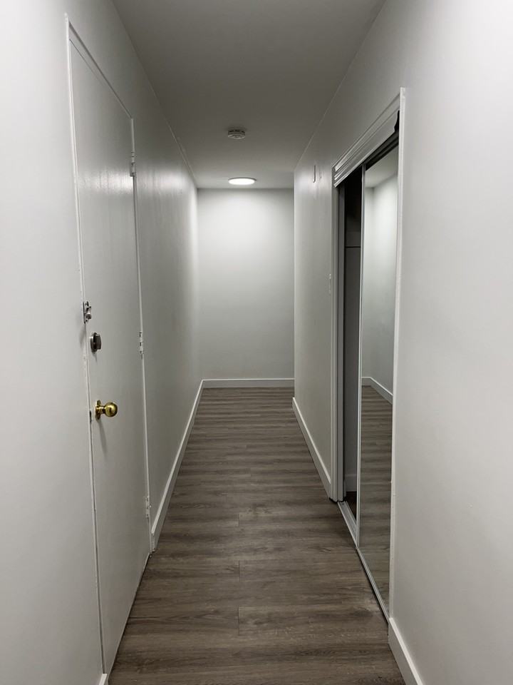 227 Cathcart Street Apartments 227 Cathcart St, London, ON N6C 3M8