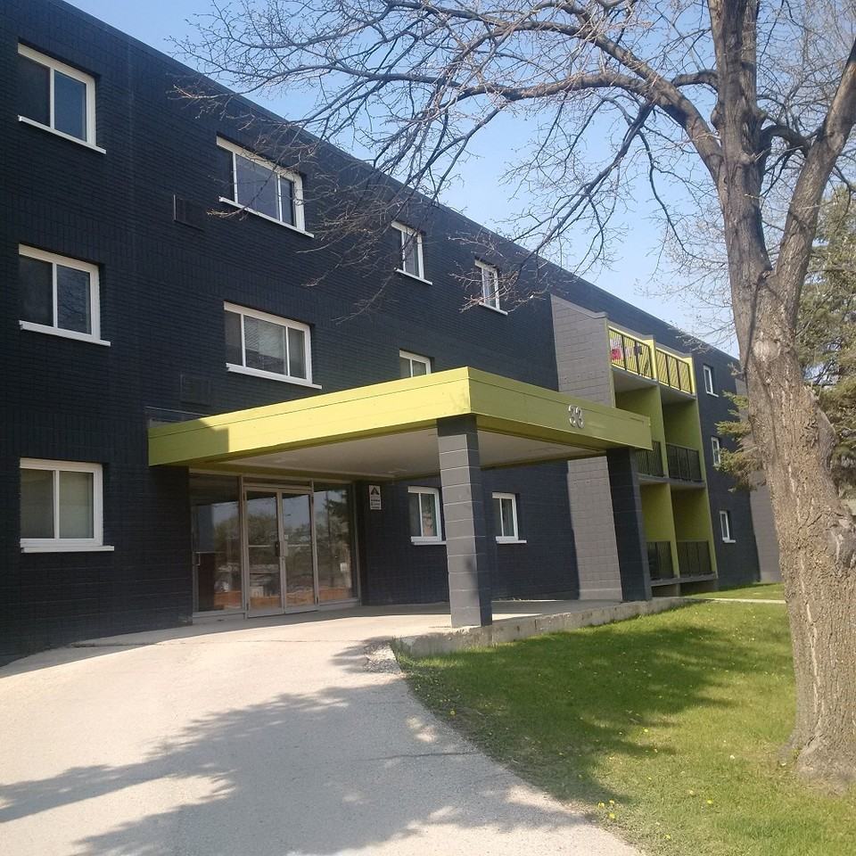 33 Killarney Apartments in Fort Richmond, Winnipeg, MB R3T 3B1 Zumper