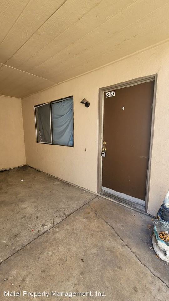 835837839 Dundee Way Apartments in Valley Oak, Stockton, CA 95210 Zumper