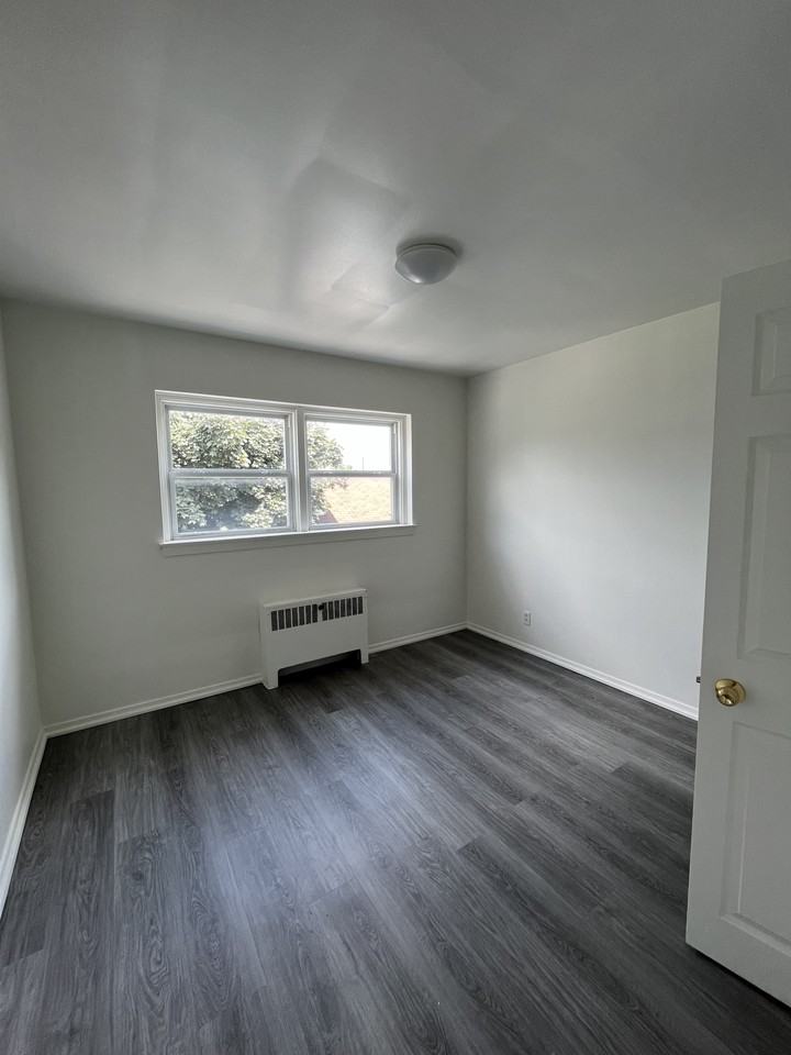 917 Hamilton Road Apartments 917 Hamilton Rd, London, ON N5Z 1W3 Zumper