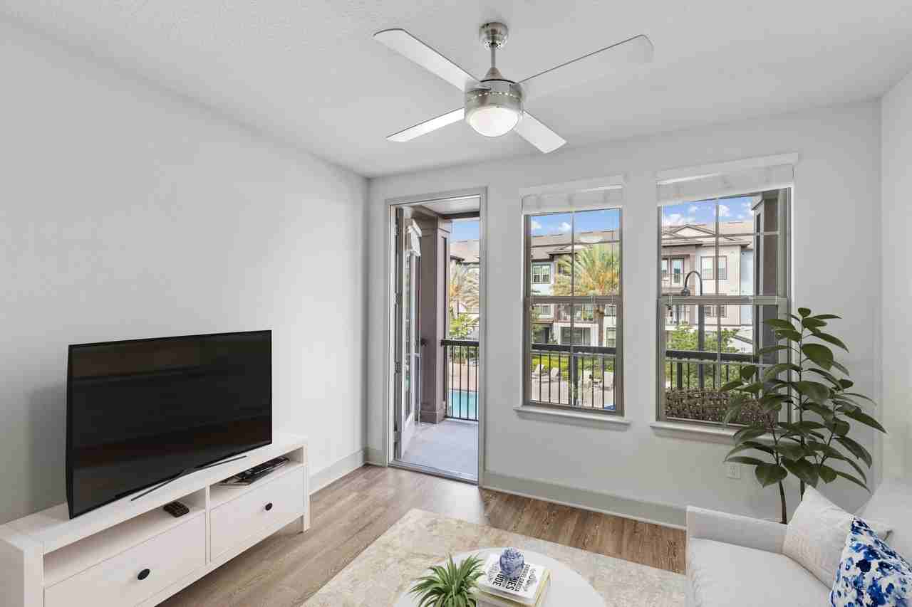 Lantower Grande Flats Apartments 3512 Grande Reserve Way, Orlando, FL