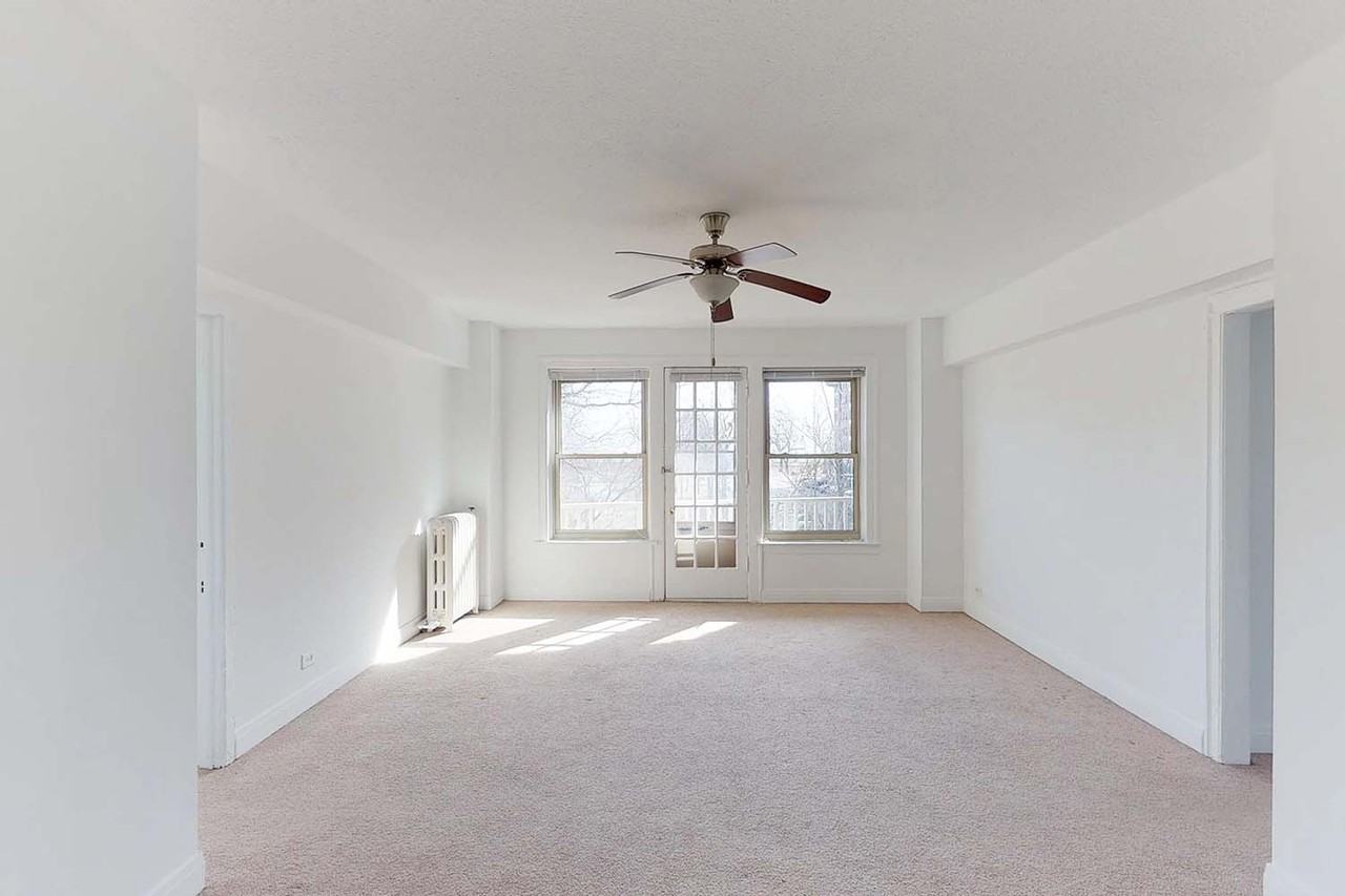 East Park Tower Apartments 5242 S Hyde Park Blvd, Chicago, IL 60615