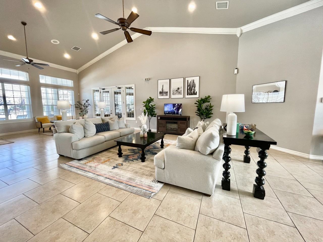 Forty649 North Hills Apartments 4649 Loma Del Sur Dr, El Paso, TX