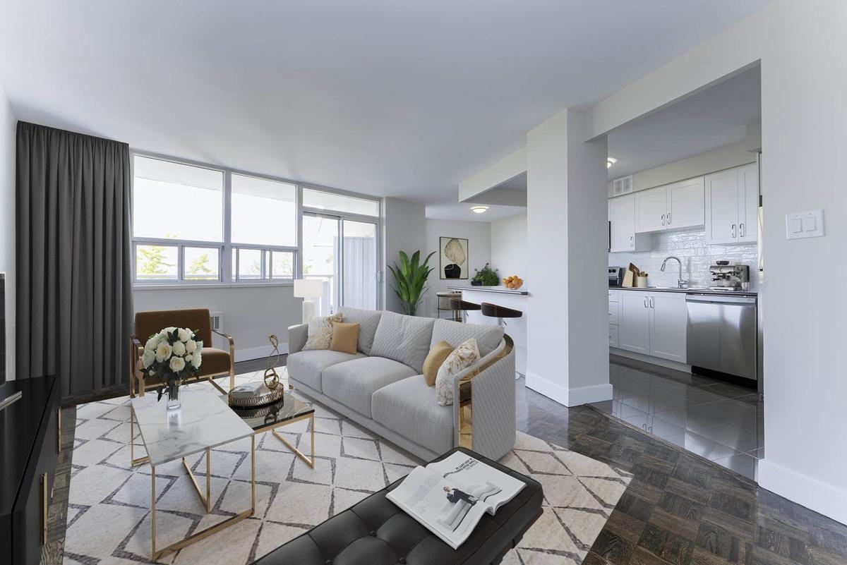 195207 Fifth Avenue & 196210 Sixth Avenue Apartments in Vanier