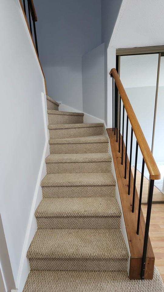 35 Sunridge Lane 1 Apartments 35 Sunridge Lane, Ottawa, ON K2J 2N9 Zumper