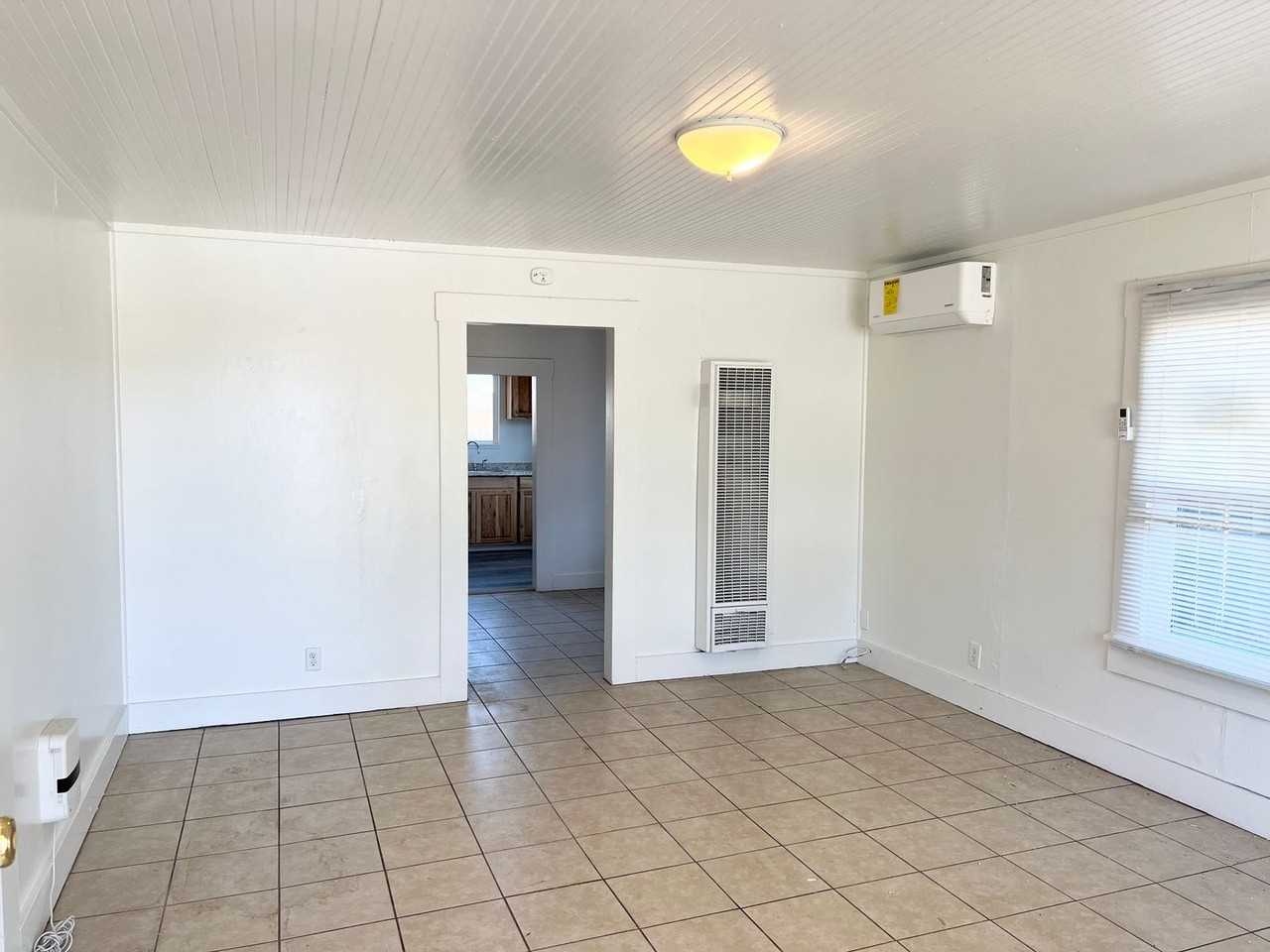 489 W. Pinedale Apartments 489 W Pinedale Ave, Fresno, CA 93650 Zumper