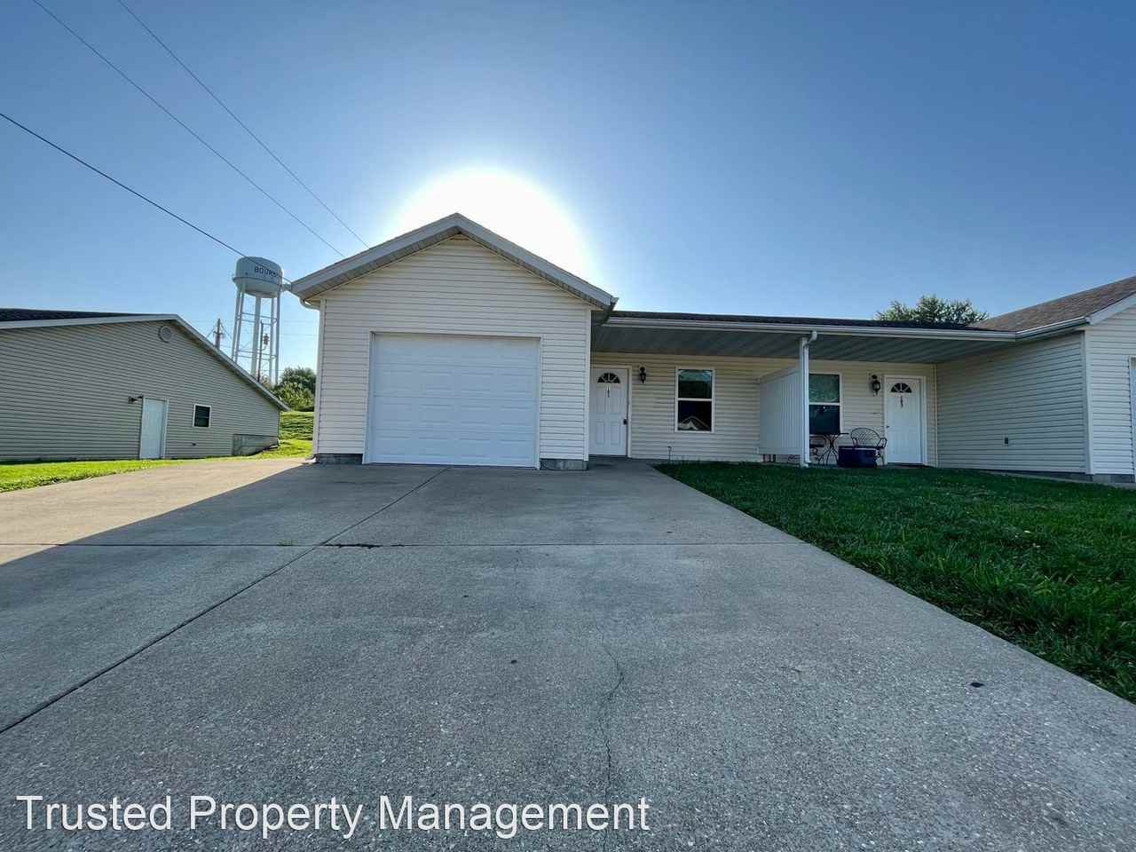 103, 105 Wiese Parkway Apartments in Bourbon, MO 65441 Zumper