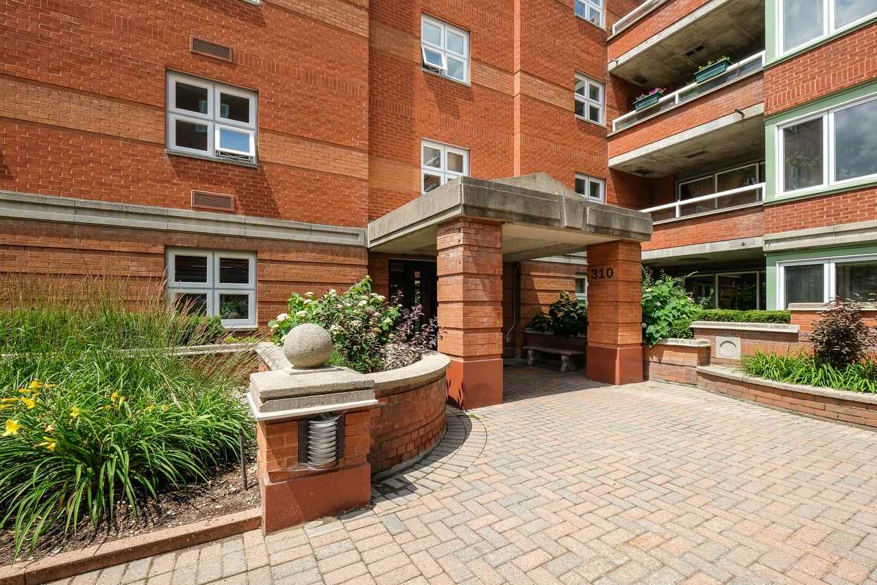 310 Crichton Street, Unit 305 New Edinburgh Apartments 310 Crichton