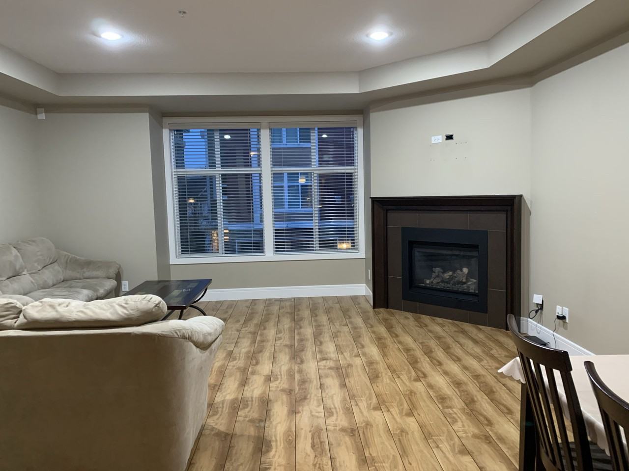 44420 Sherry Dr, Chilliwack, BC V2R 0R6 3 Bedroom Apartment for 2,750