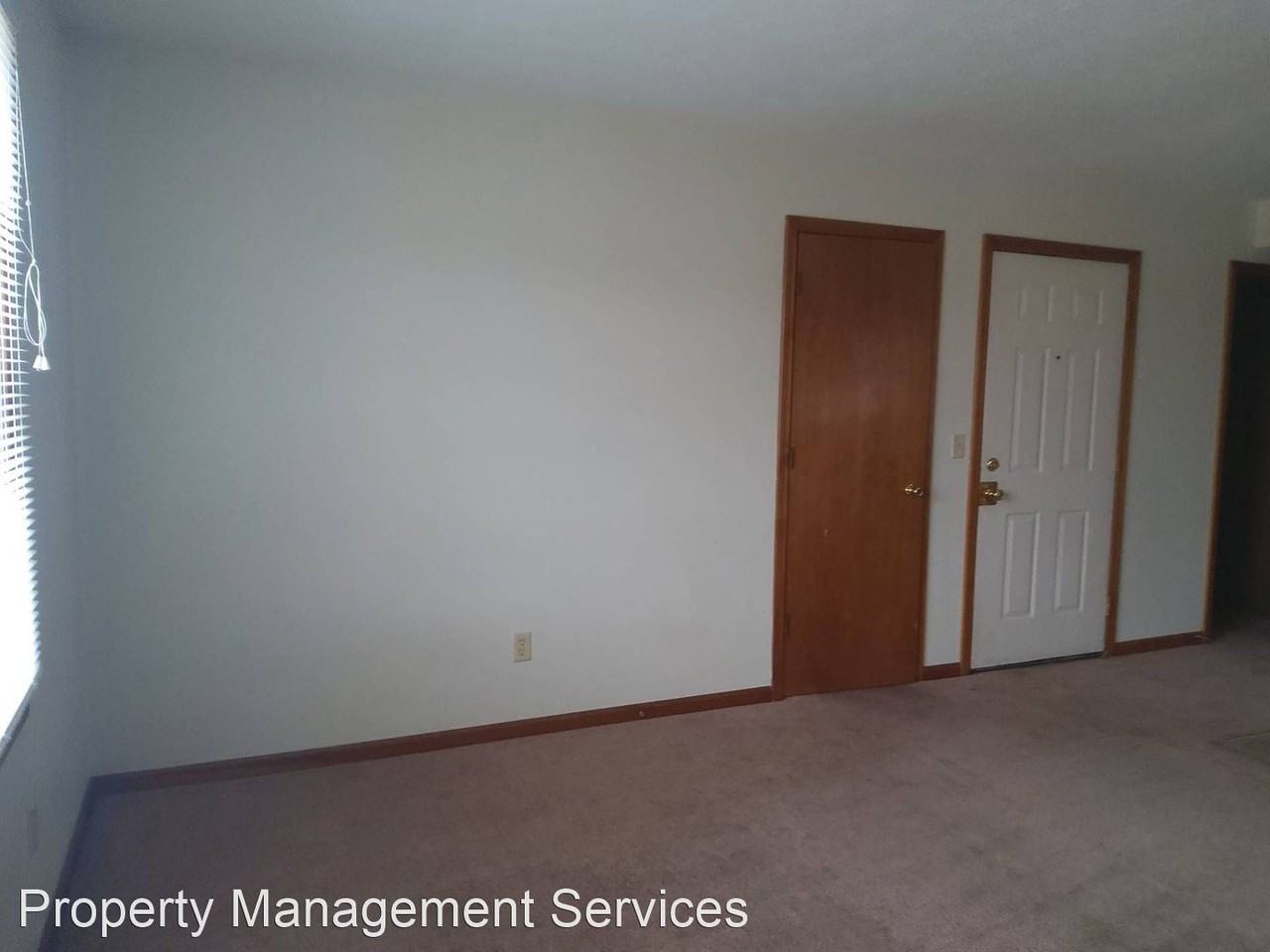 201 Stonewall Court Apartments 201 Stonewall Ct, Nappanee, IN 46550