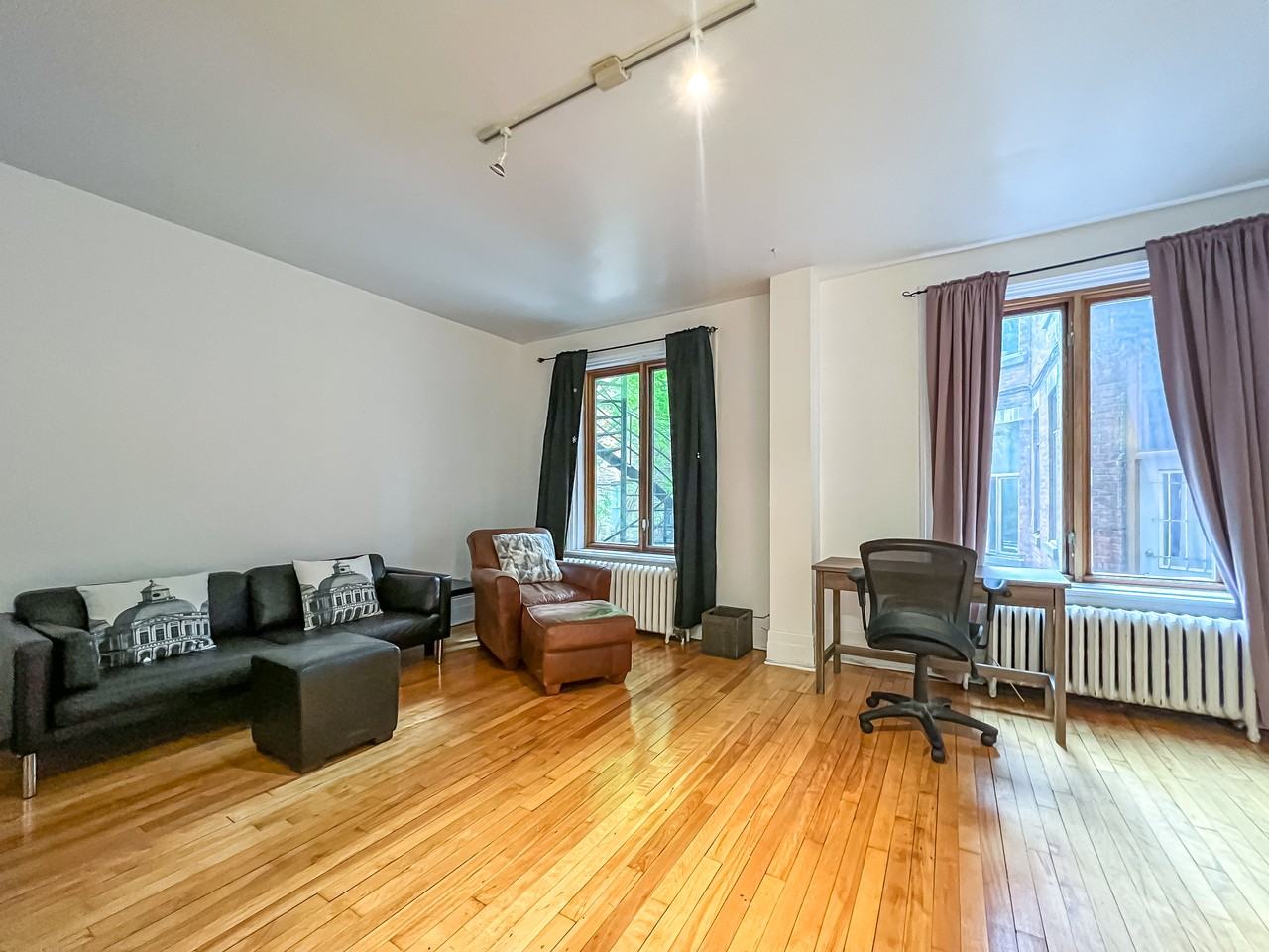 3547 Durocher Apartments 3547 Rue Durocher, Montréal, QC H2X 2E7 Zumper