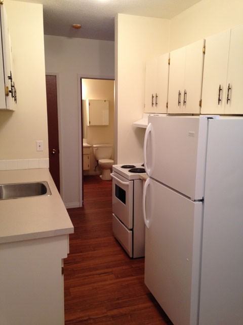 Fairview Manor Apartments 900 Fairview Rd, Penticton, BC V2A 5Y8 Zumper