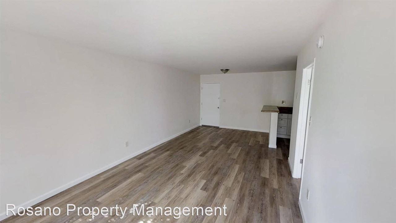 1 Bedroom + 1 Bathroom in NoHo Arts District Apartments 5611 Fulcher