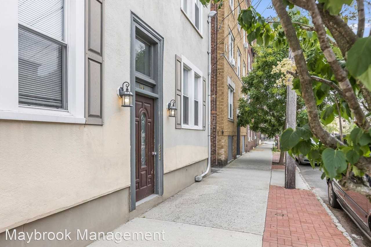 The Regis at 105 Pine Street Apartments 105 Pine St, Montclair, NJ