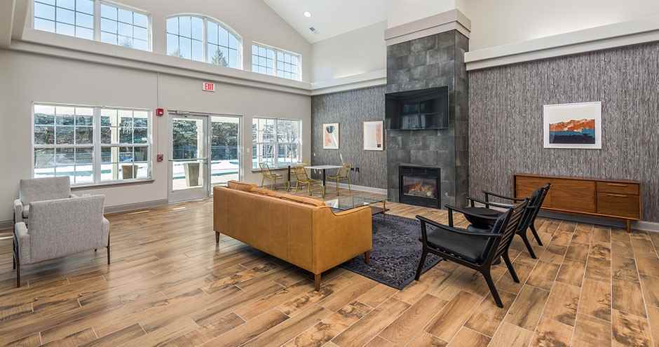 Aurora At Summerfield Apartments 1847 Clubhouse Dr, Aurora, IL 60504