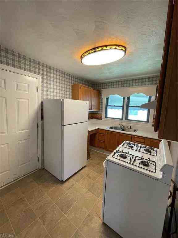 3101 Knox Street, Portsmouth, VA 23704 3 Bedroom House for 900/month