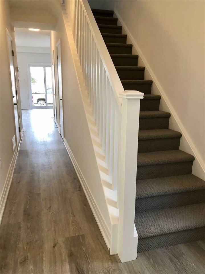 Huron St & Alice St, Guelph, ON N1E 5L7 3 Bedroom House for 2,800