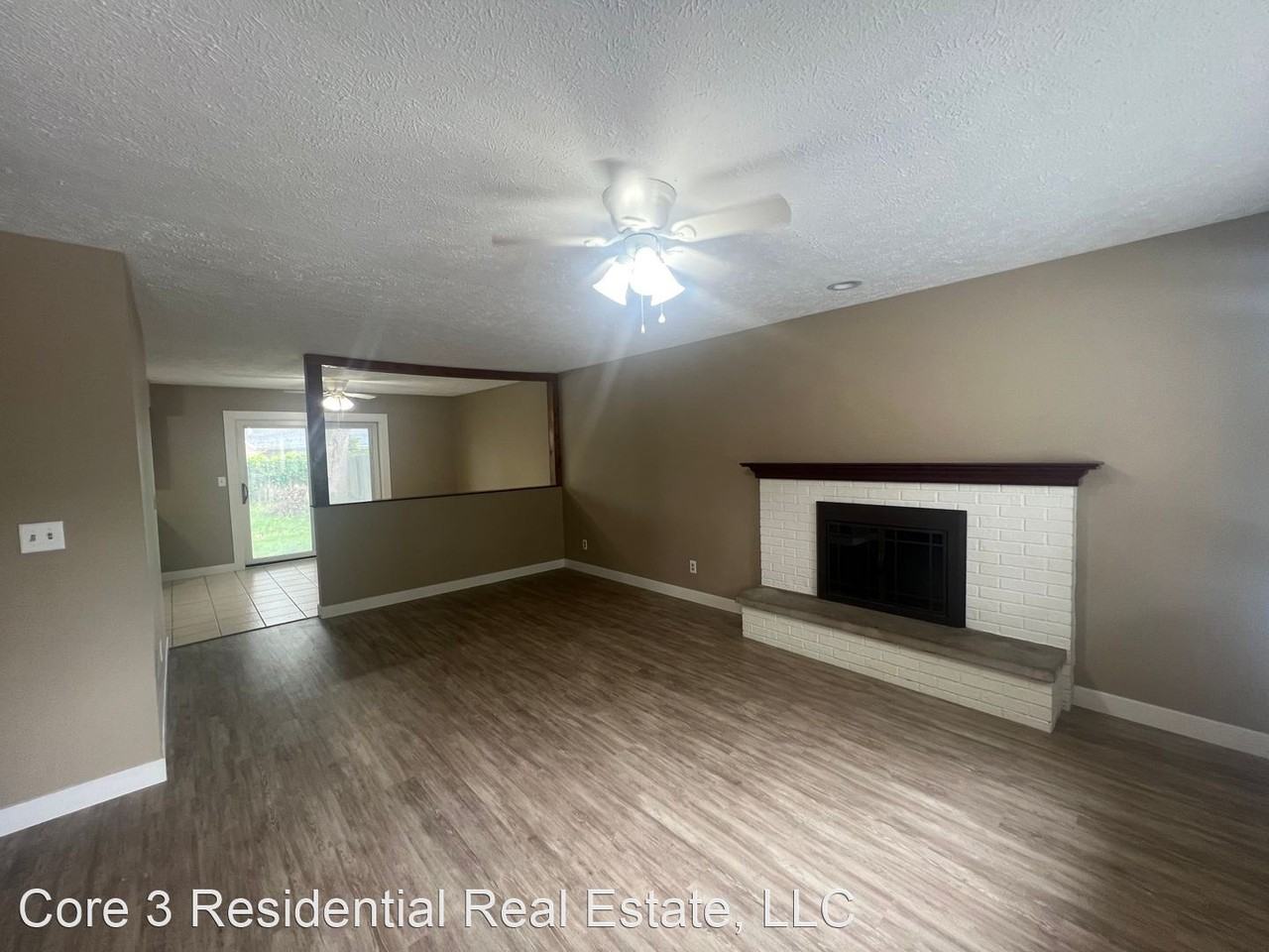 108 Sorrento Villa, Springfield, IL 62703 3 Bedroom House for 1,750