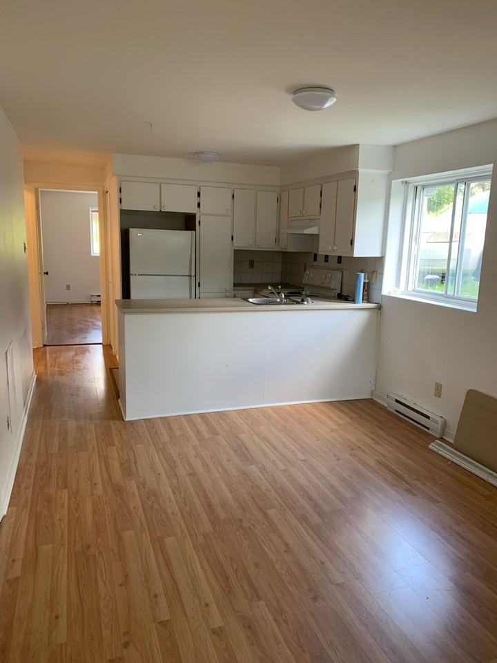 18045 Pierrefonds Apartments 18045 Boul De Pierrefonds, Montréal, QC