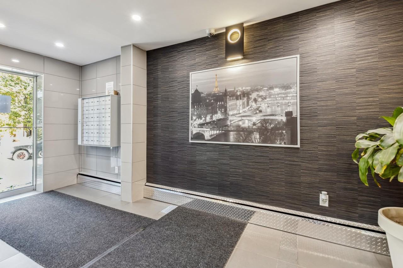 Clarence Street Apartments 222 Clarence St, Ottawa, ON K1N 5R1 Zumper