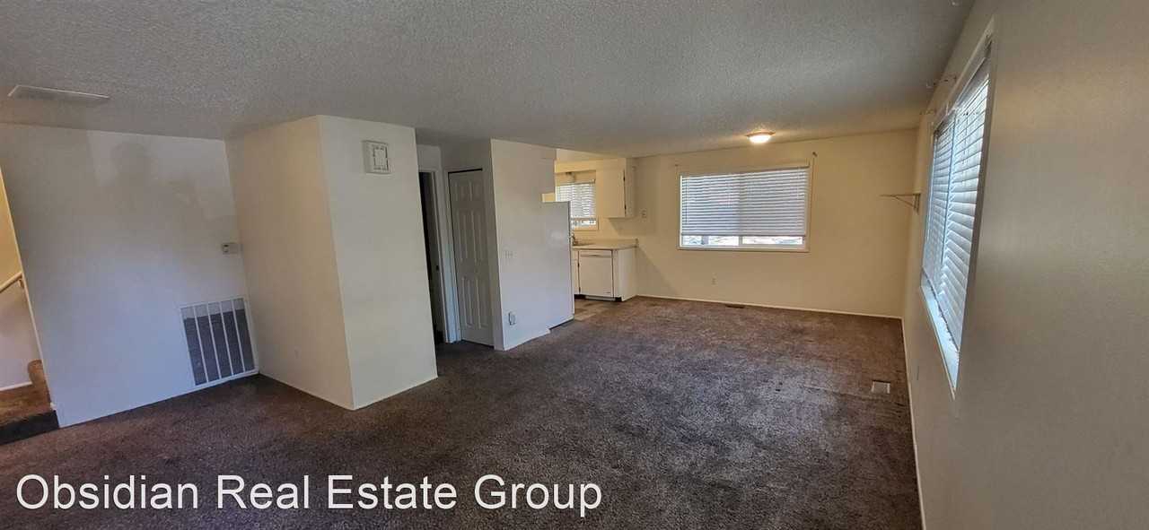 695 SE Centennial Street Units A, B, C Apartments in Old Farm District