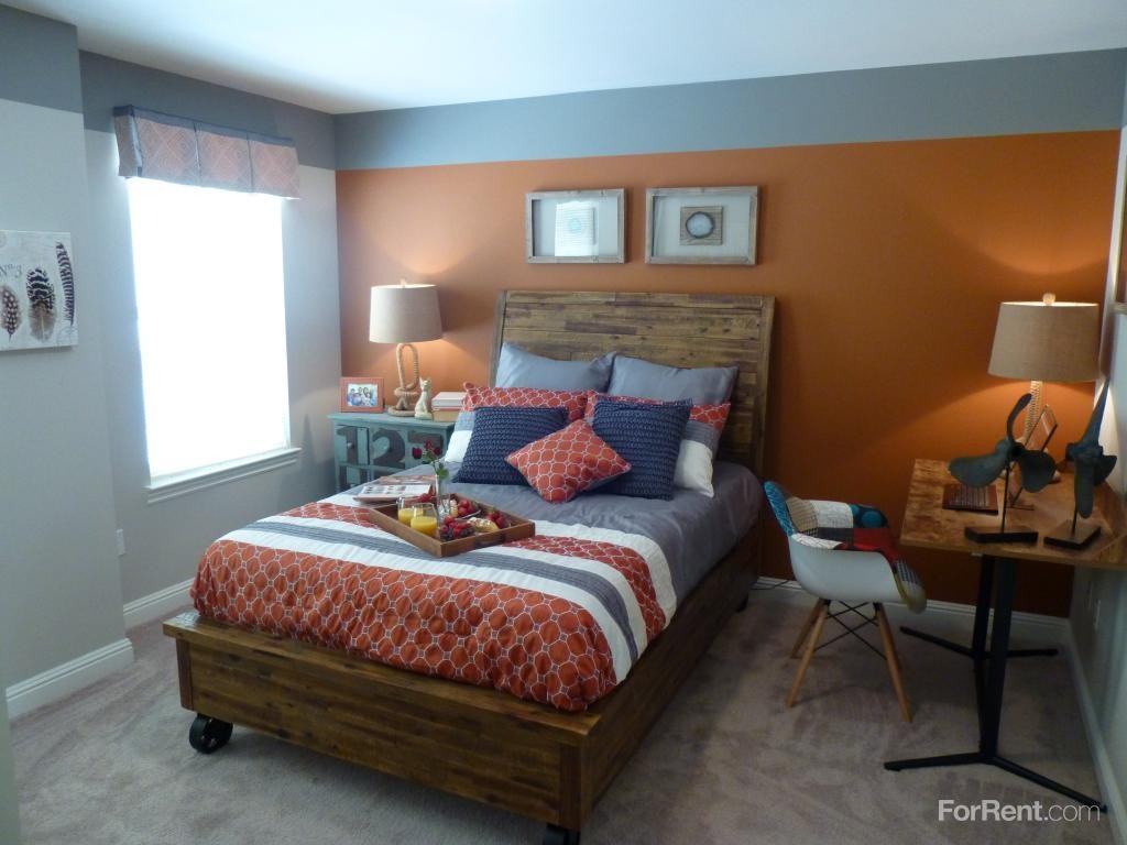 Encore Townhomes Apartments 11699 W. Weingartz, Utica, MI 48315 Zumper