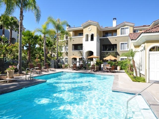 Ultris Rancho Del Oro Apartments 4795 Frazee Rd, Oceanside, CA 92057