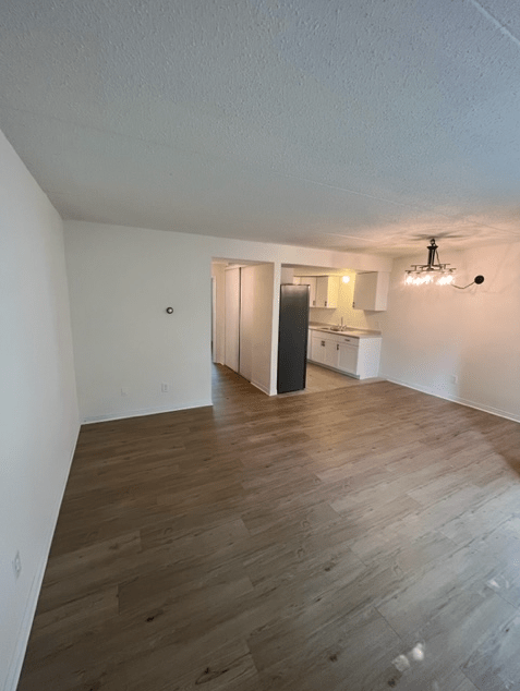 112 Sheldon Ave Apartments in Chatham, ChathamKent, ON N7L 3M7 Zumper