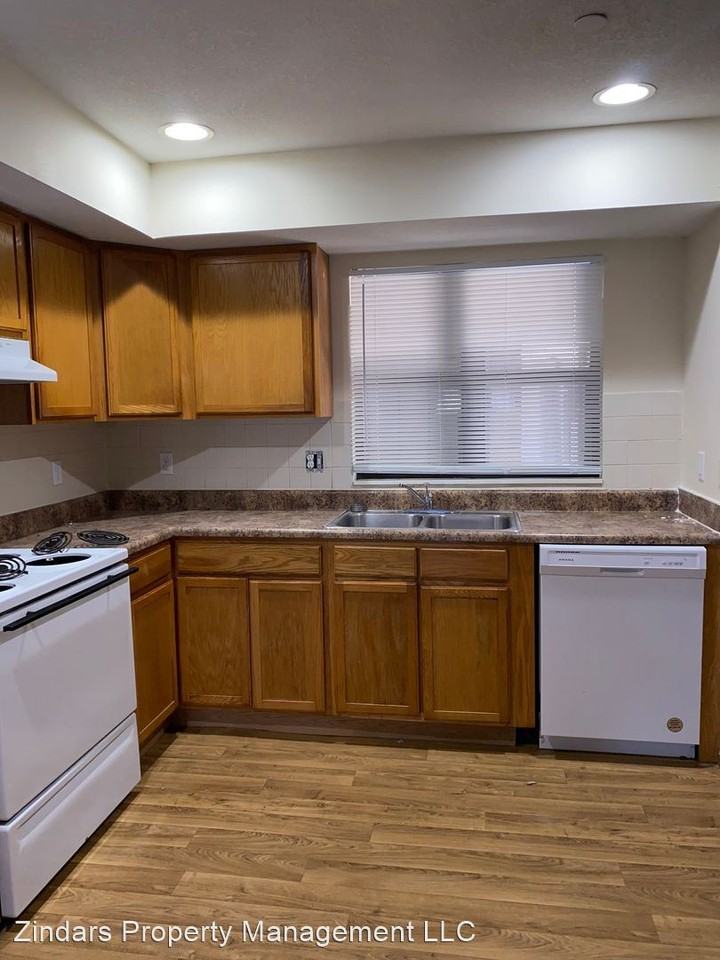 Crestview Apartments in Urbana, IL 61801 Zumper