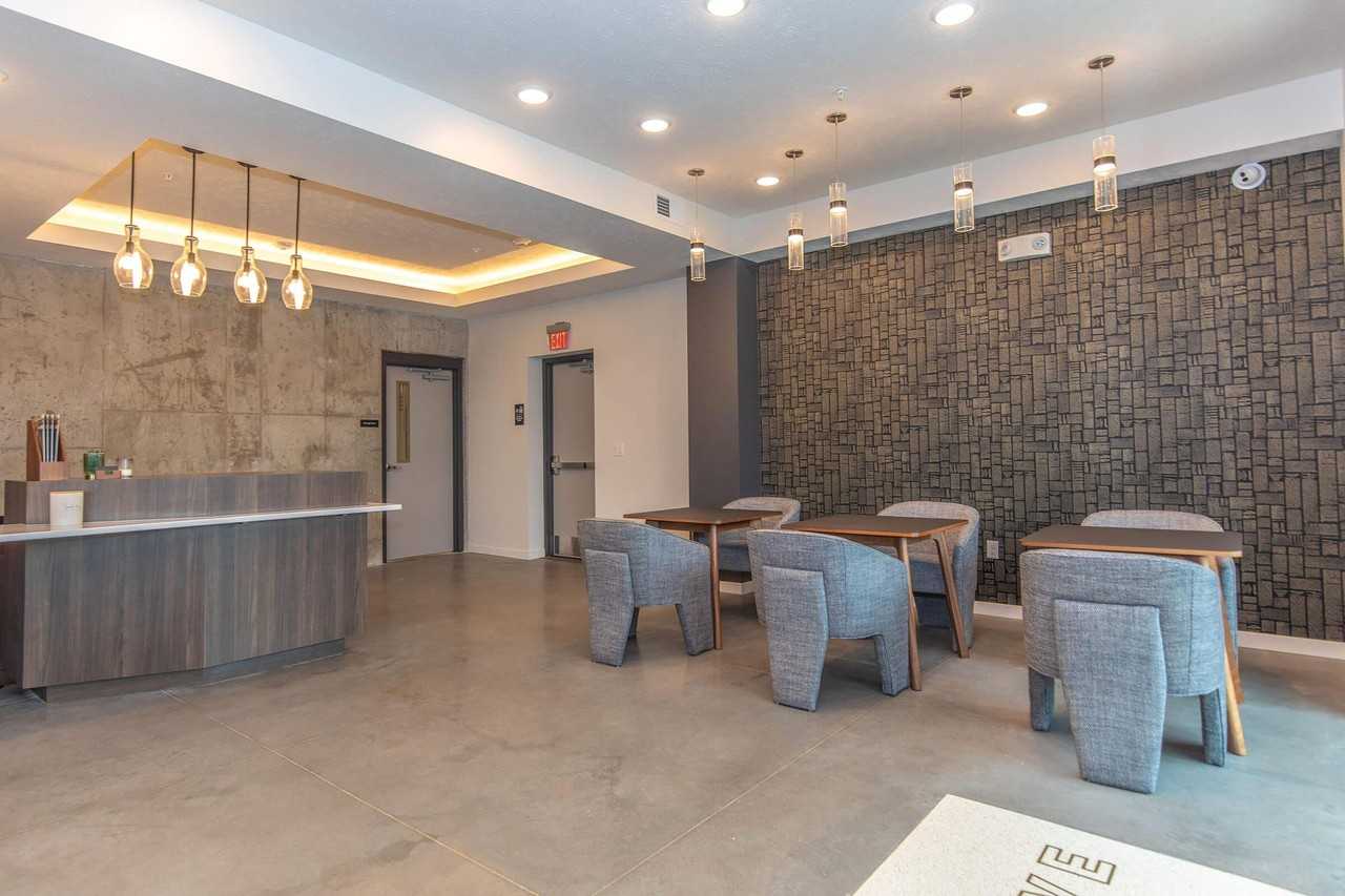 The Cosgrove Apartments 3814 Leavenworth St, Omaha, NE 68105 Zumper