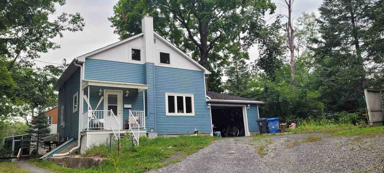 64 Rue des Ormes B, VaudreuilsurleLac, QC J7V 8P3 4 Bedroom House