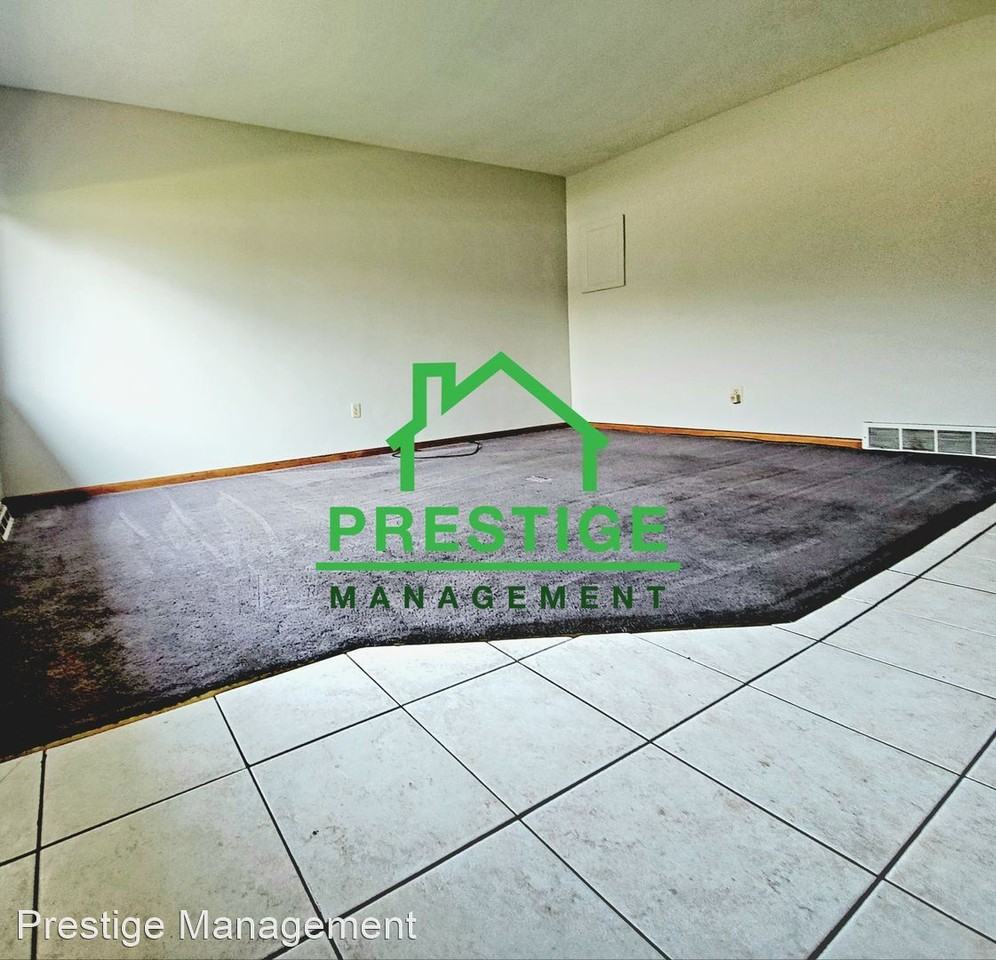 472921 Carey St Apartments 4729 Carey St, East Chicago, IN 46312