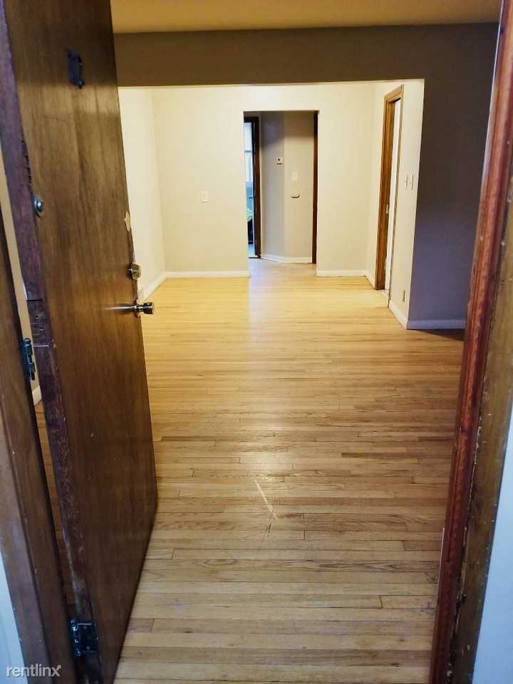 Derby Gardens Apartment. Covington LLC Apartments 811 Covington Dr