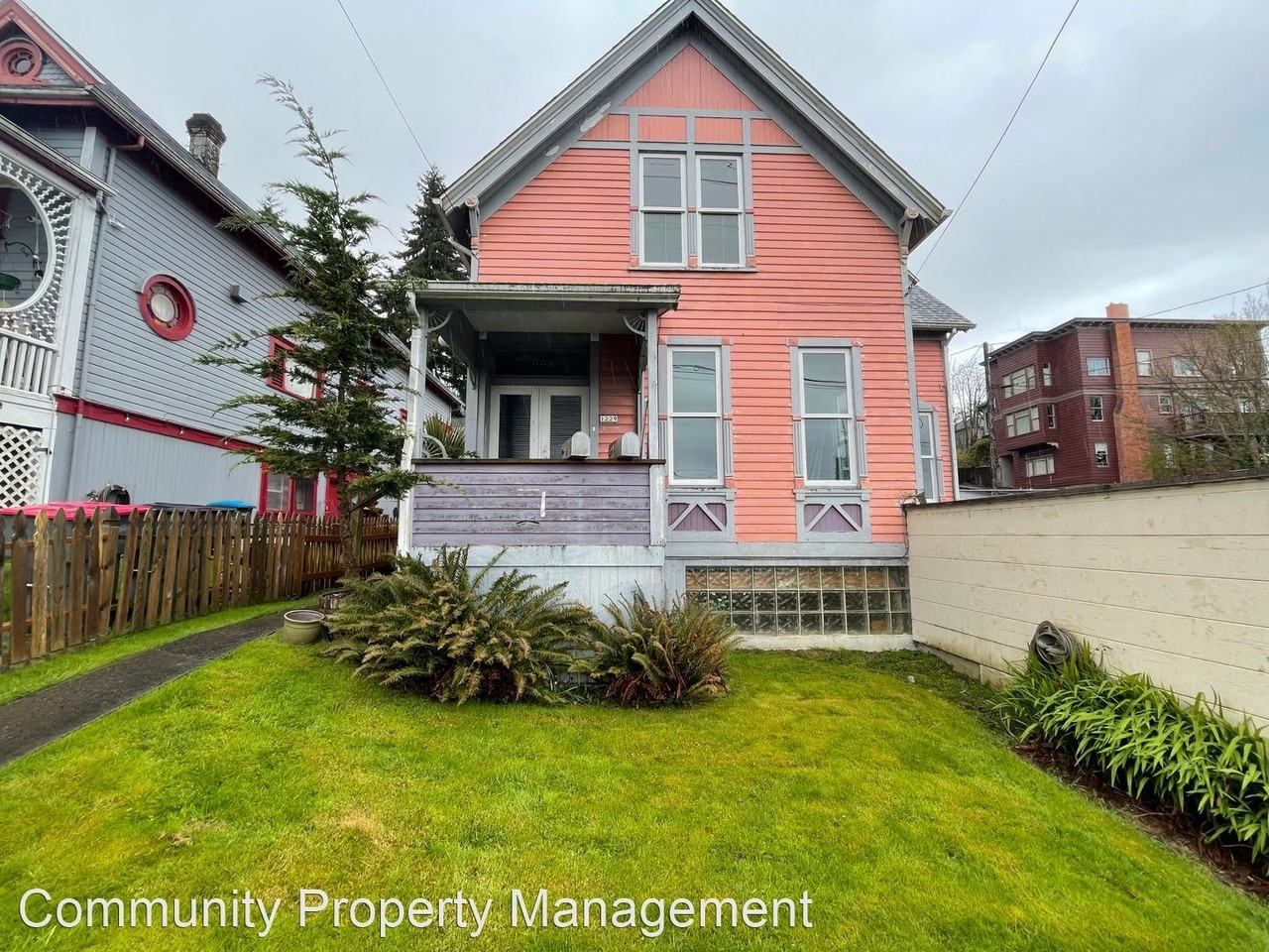 1213 & 1229 Franklin Avenue Apartments in Astoria, OR 97103 Zumper