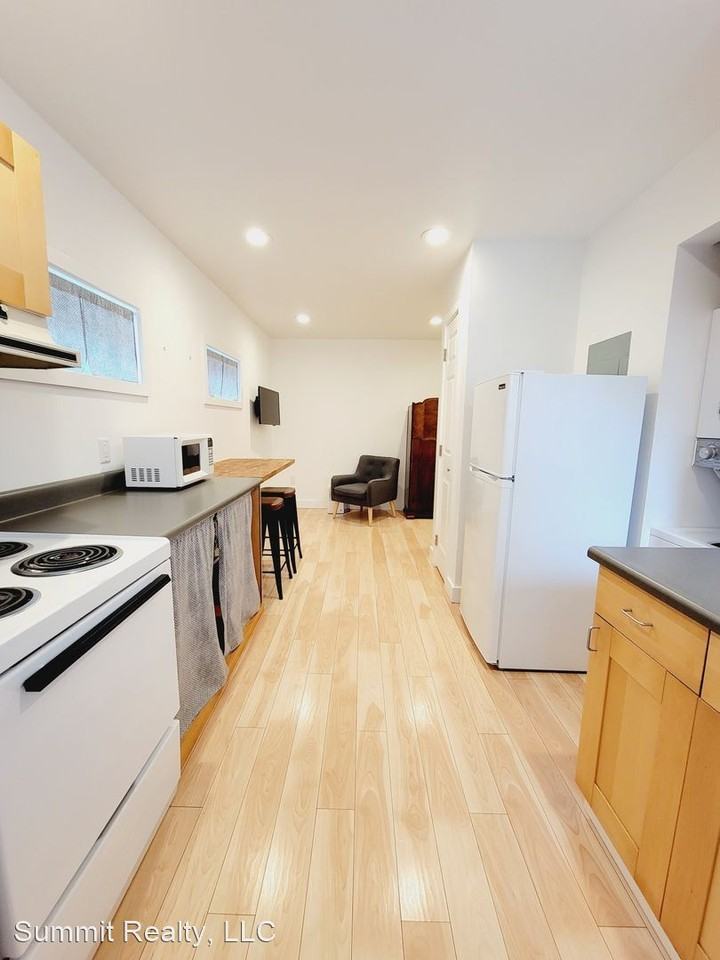 1624 Glacier Ave Apartments in Downtown Juneau, Juneau, AK 99801 Zumper