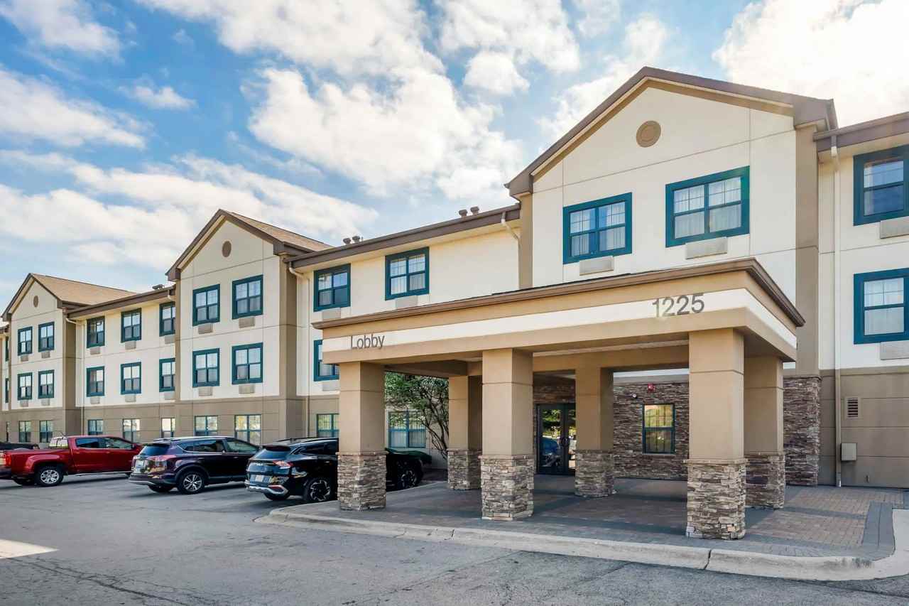 Apartments for Rent in Romeoville, IL 25 Condos & Other Rentals Zumper