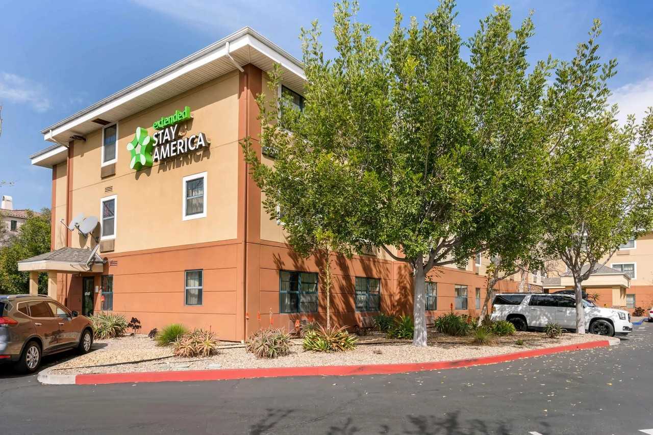 Apartments for Rent in Santa Barbara, CA 140 Condos & Other Rentals