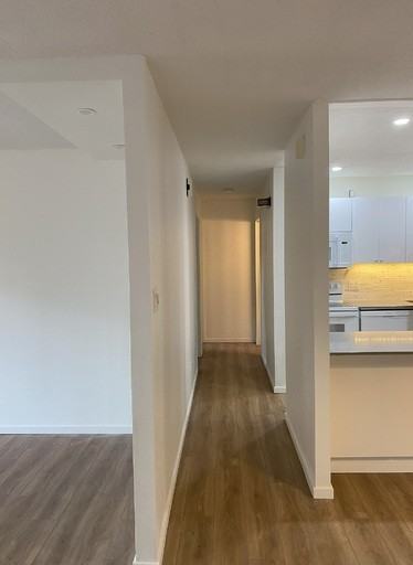 500 Kenaston Blvd 1, Winnipeg, MB R3N 1Z1 2 Bedroom Condo for 1,680