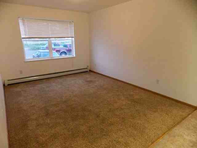 522 Airport Rd, Red Lodge, MT 59068 2 Bedroom Apartment for 795/month