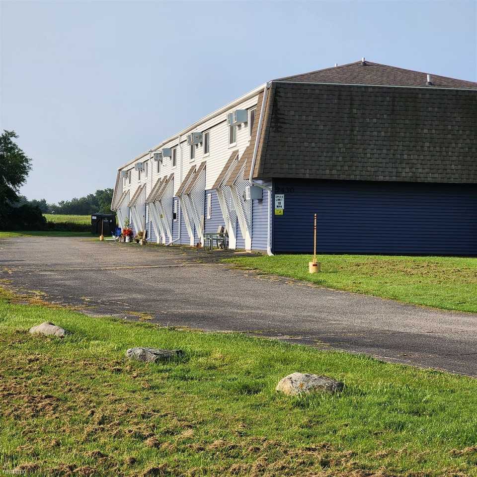 Ovid Townhouse Apartments 9430 E M 21, Ovid, MI 48866 Zumper