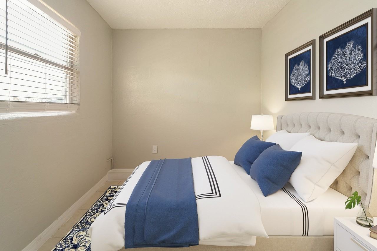 North Washington Apartment Homes 1877 19th St, Sarasota, FL 34234