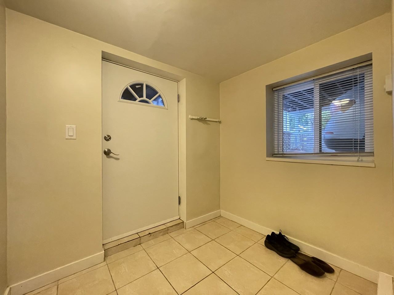 9546 Martin Street, Burnaby, BC V3J 1G2, CAN 3 bedroom House Rental