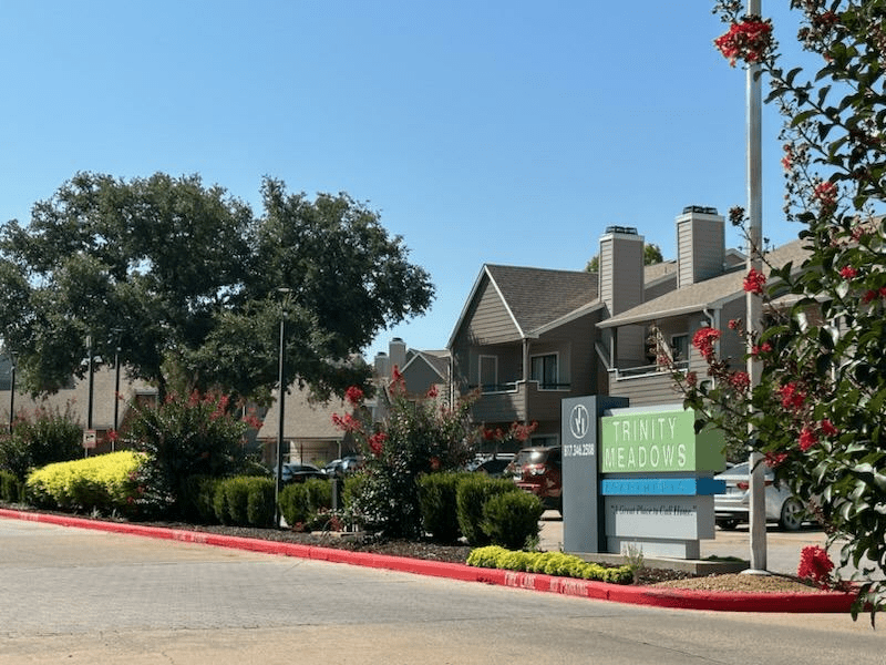 Trinity Meadows Apartments 4633 Sycamore School Rd, Fort Worth, TX