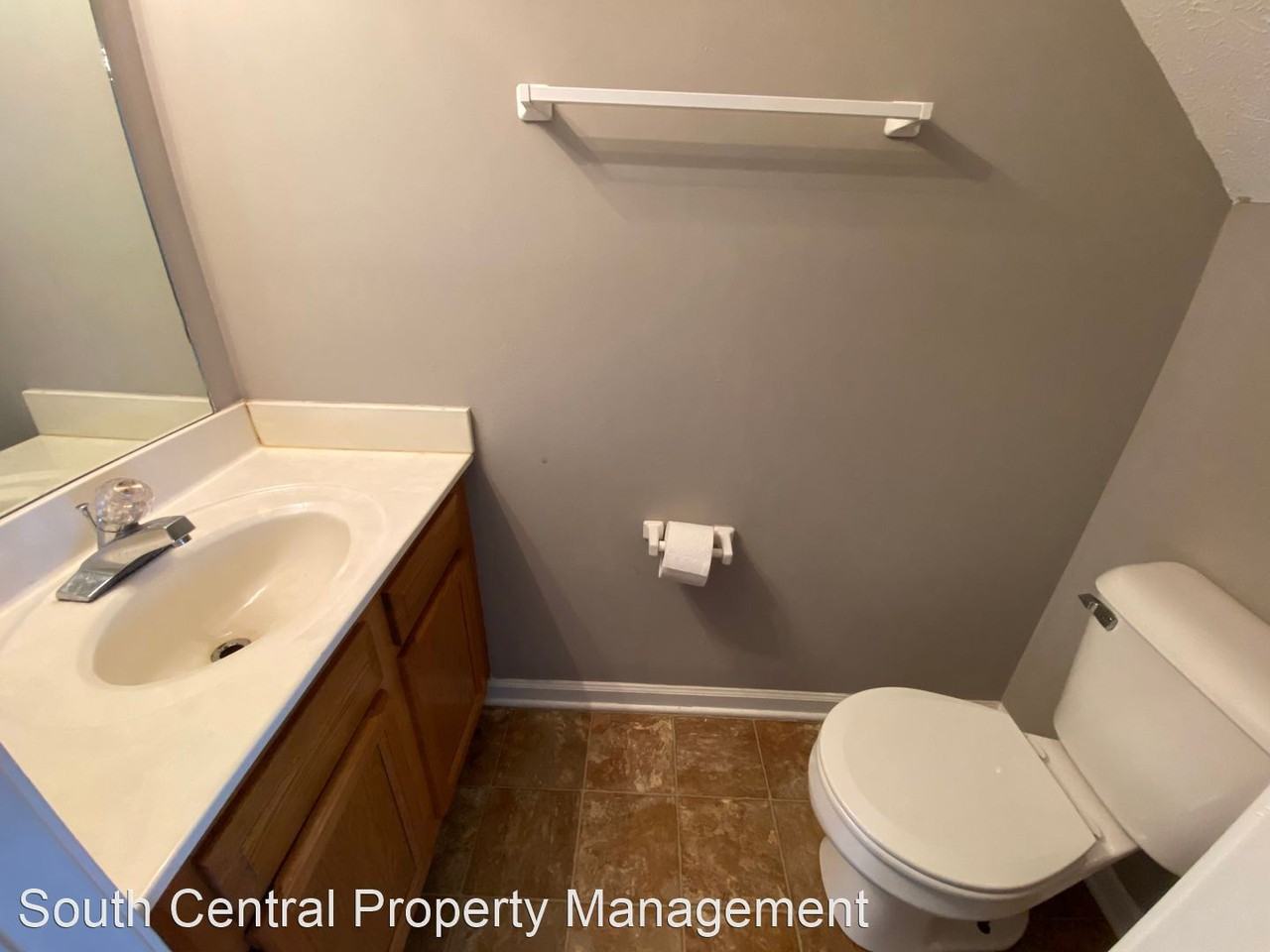 1961 Stonehenge Ave. Apartments 1961 Stonehenge Ave, Bowling Green